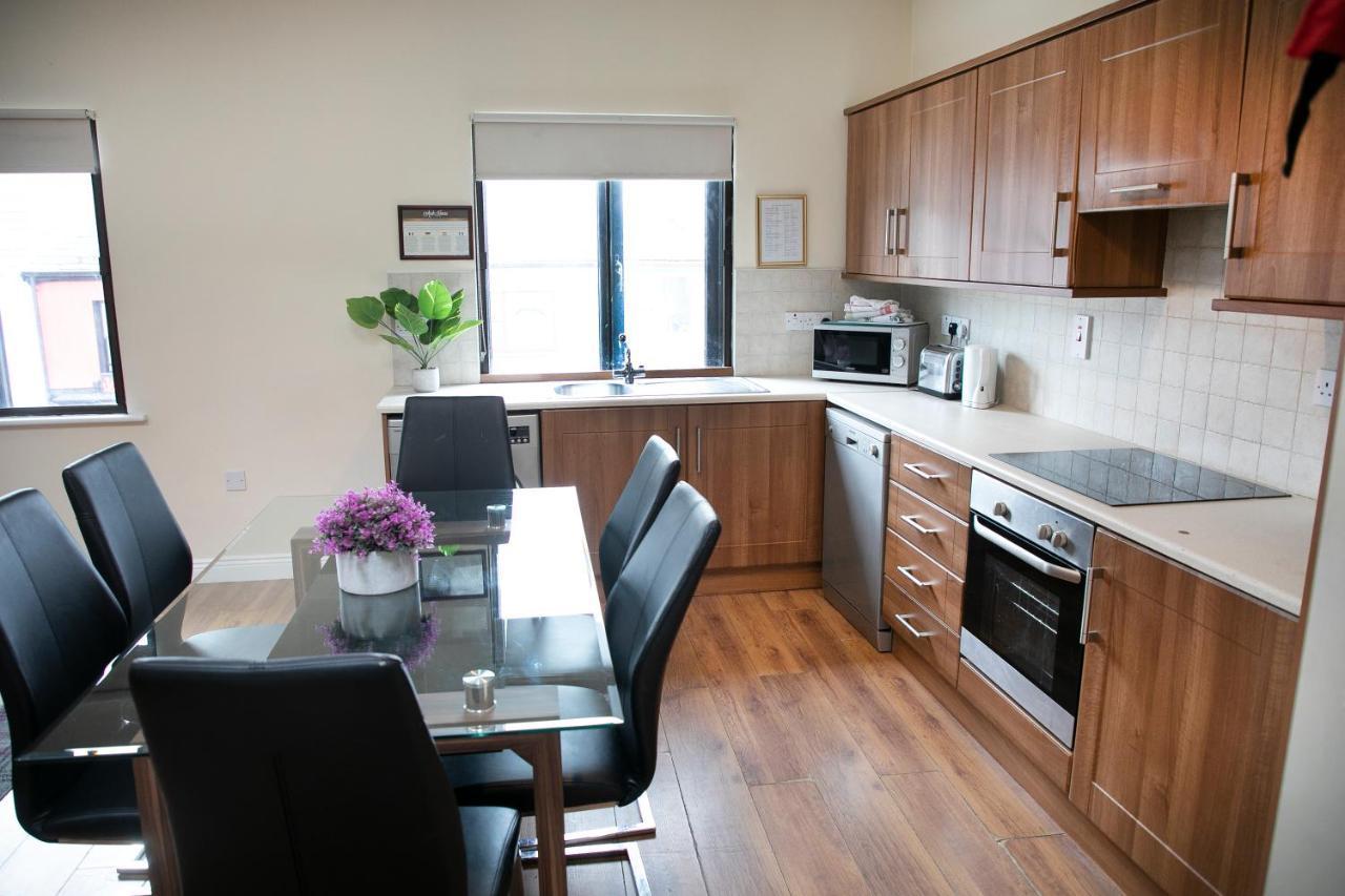 Arch House Apartments Athlone Bagian luar foto